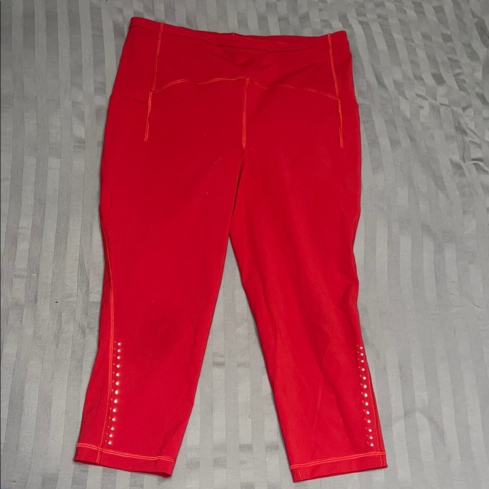 Swift Speed High Rise Crop Legging 21”